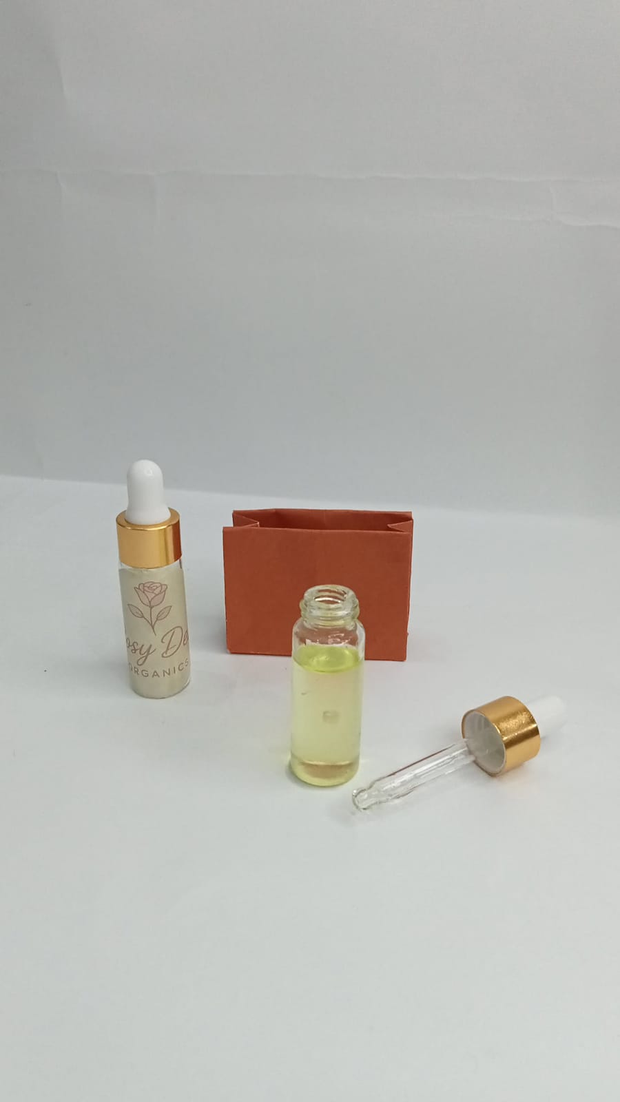 Lash Elixir – حسین لمبی پلکوں کا جادو--ROSY DEW ORGANICS